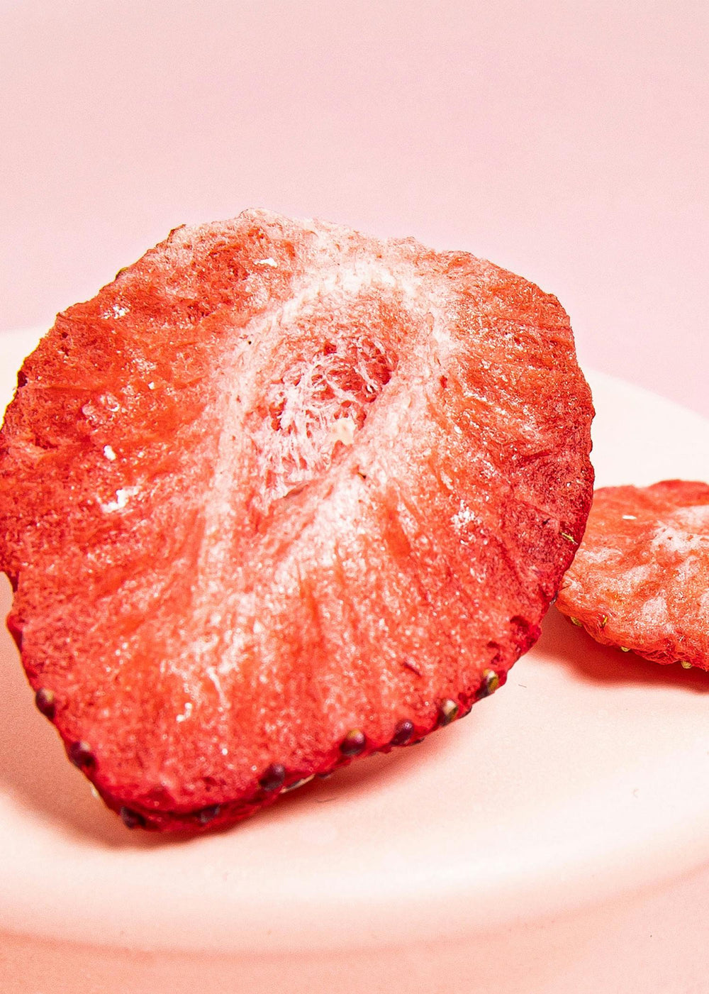KoRo Gefriergetrocknete Erdbeerscheiben | 350 g - fitgrade.ch